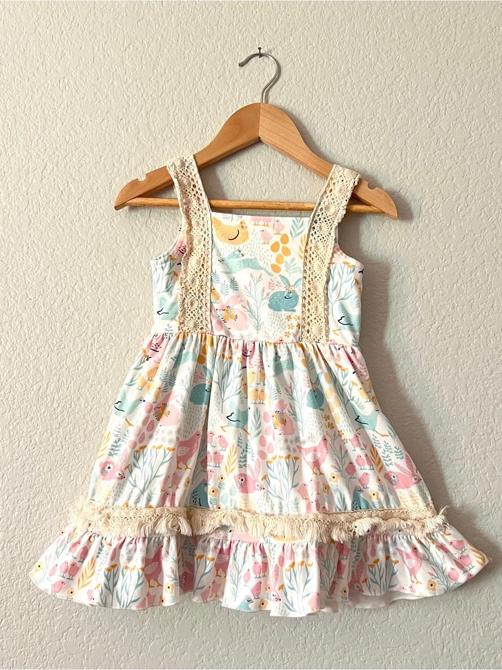 🦄 3/$36 Clover Cottage Dress Girls 2T Chicken Bunny Floral Crochet Ruffle